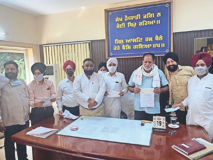 मेयर- दुकानदारों ने सीएलयू की प्रक्रिया जानी तो जमा कराने लगे चेक