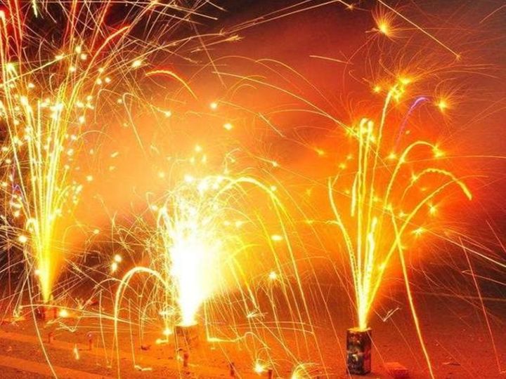 केंद्र समेत 4 राज्यों को 30 नवंबर तक पटाखों पर बैन लगाने को कहा