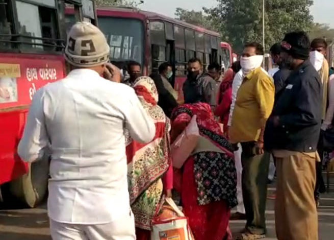 अहमदाबाद में 57 घंटे का कर्फ्यू : कल रात से ही पूरे शहर में सन्नाटा