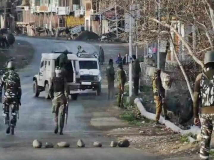 कश्मीर में फिर एक्शन में सुरक्षा बल : अनंतनाग में आतंकी ठिकाने पर छापा