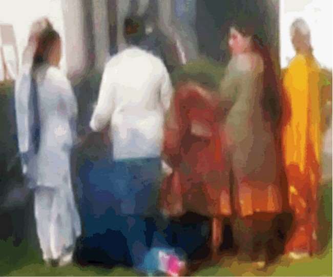 अस्पताल से स्टाफ नदारद :  लुधियाना में तड़पती रही गर्भवती, नहीं आया अस्पताल स्टाफ