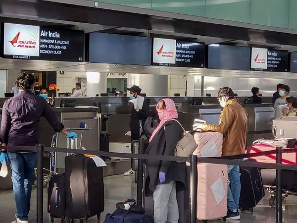 घरेलू हवाई सफर सस्ता होगा : बिना लगेज सफर करने वाले एयर पैसेंजर्स को किराए में छूट मिलेगी