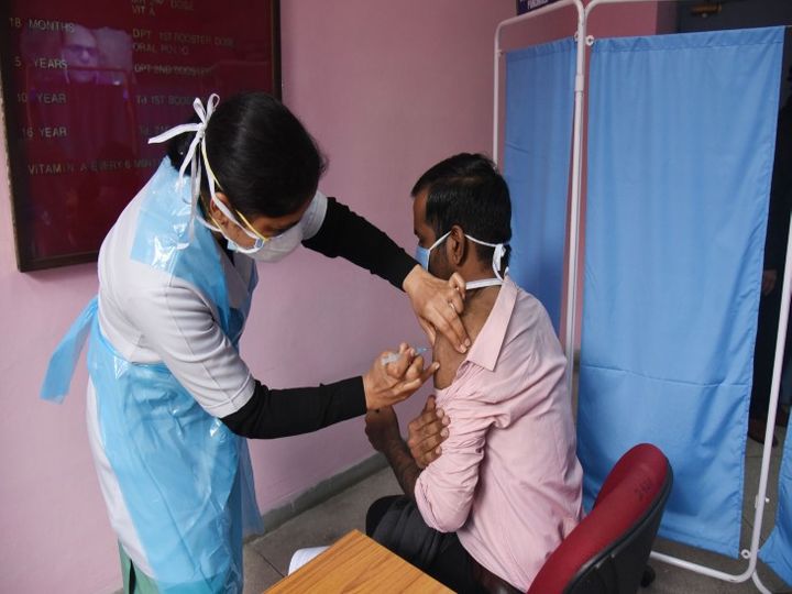 स्वास्थ्य कर्मियों को 25 फरवरी तक ही फ्री वैक्सीन