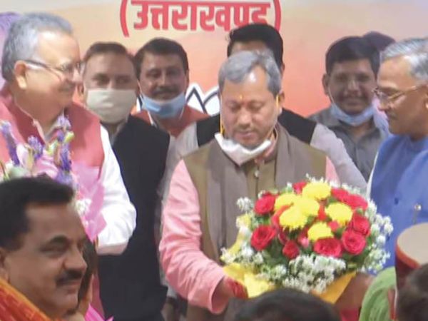 उत्तराखंड में भाजपा ने मुख्यमंत्री बदला :