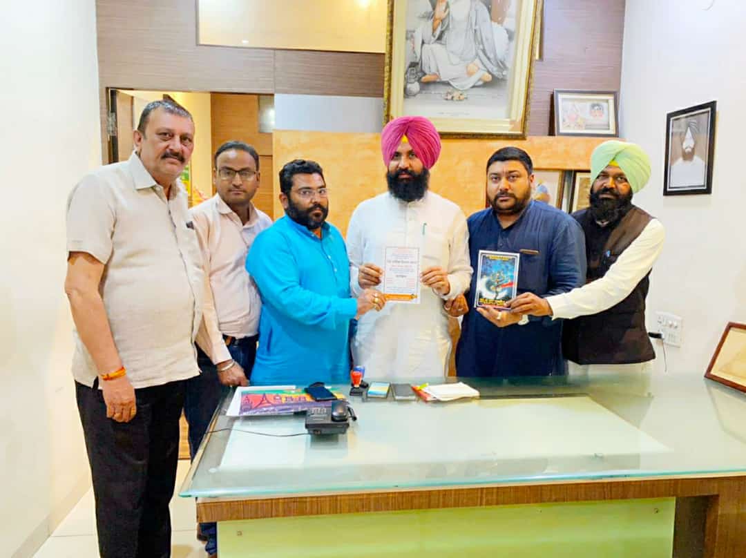 महाशिवरात्रि पर्व पर लिप प्रमुख को दिया निमंत्रण :