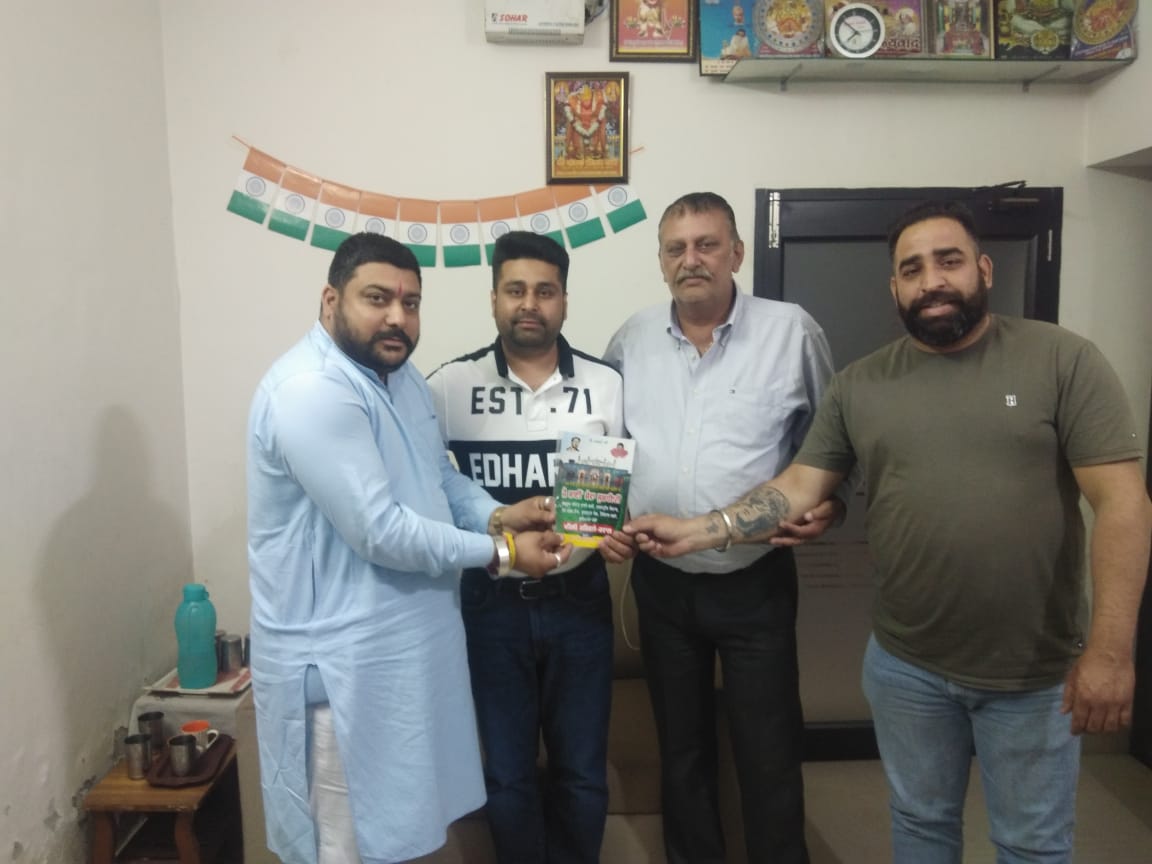 5अप्रैल को होने वाली पहली महफिले कवाल का नितिन भंडारी, संजय कुमार को दिया निमंत्रण : अतुल कपूर