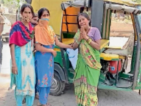 बेकाबू कोरोना : न शव ढोने को एंबुलेंस, न चिताएं जलाने को जगह