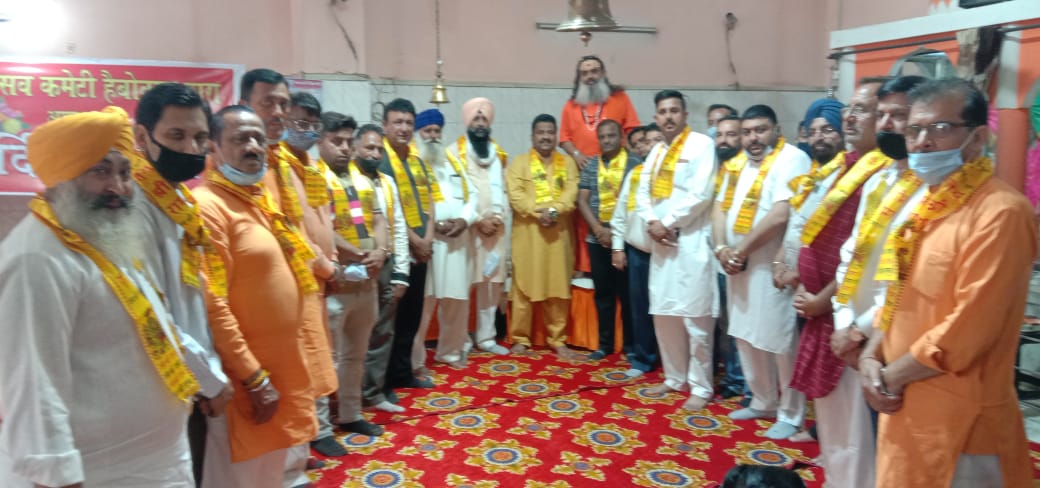 राम महोत्सव द्वारा गरीब विधवा औरतो राशन वितरण : अशोक शर्मा