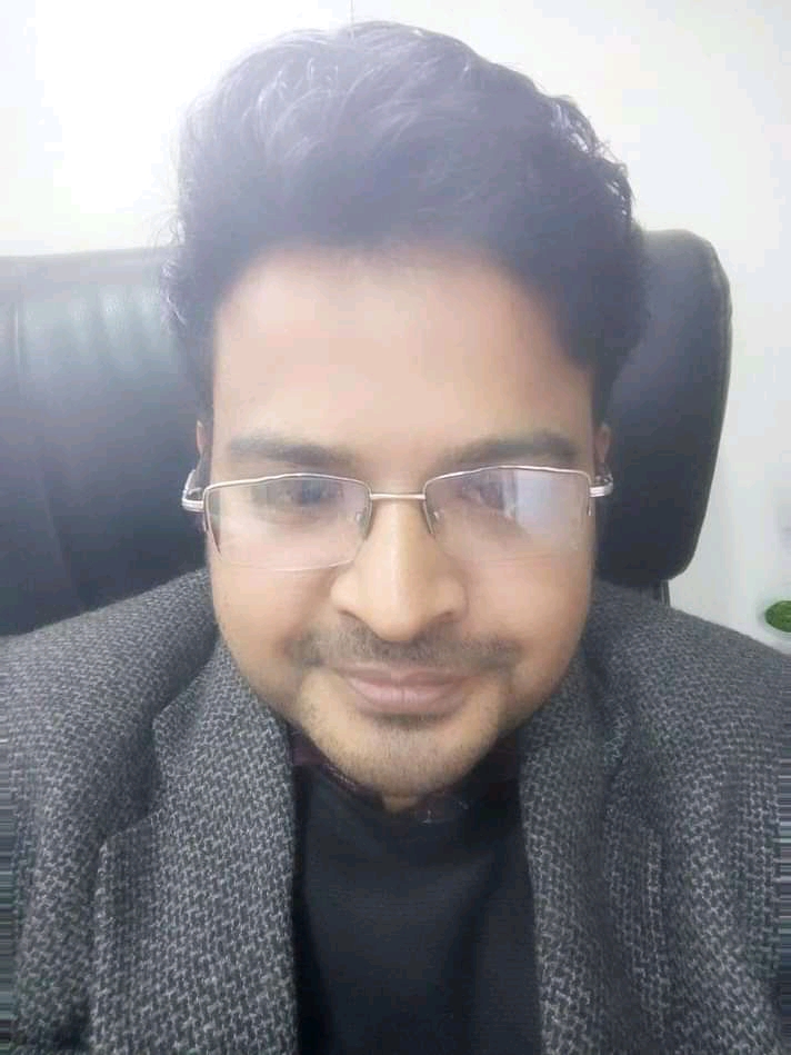 पीएम  मोदी, गृहमंत्री अमित शाह, मुख्यमंत्री बंगाल ममता बनर्जी , सीएम यूपी योगी आदित्यनाथ, तीरथ सिंह उत्तराखंड सीएम, इलेक्शन कमिश्नर सुनील चंद्रा की डीजीपी ऑफिस चंडीगढ़ थाना में कोविड गाइडलाइंस फॉलो ना करने की शिकायत दर्ज करवाई