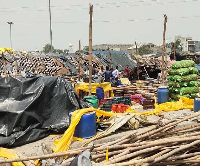 नई फल-सब्जी मंडी में आंधी से उजड़ी कई दुकानें
