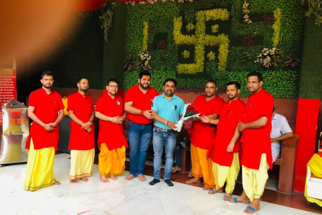 जोशी नगर धाम श्री बालाजी मंदिर में हवन यज्ञ व संध्या चौंकी आयोजित : प्रधान अमन जैन