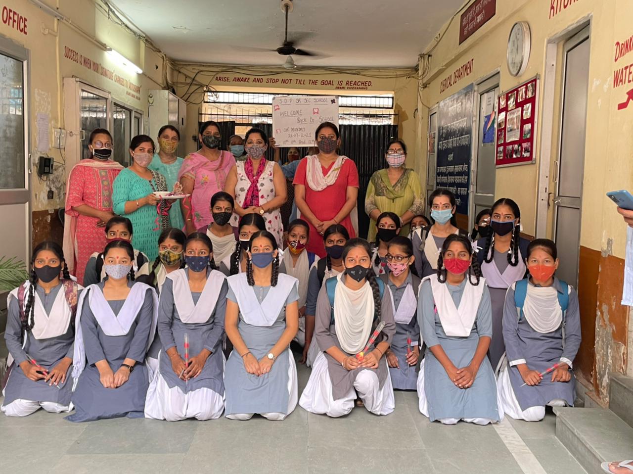 एस डी पी सीनियर सकेंडरी स्कूल ने ऑफलाइन दसवीं से बाहरवीं की कक्षाएं की शुरू : बलराज भसीन