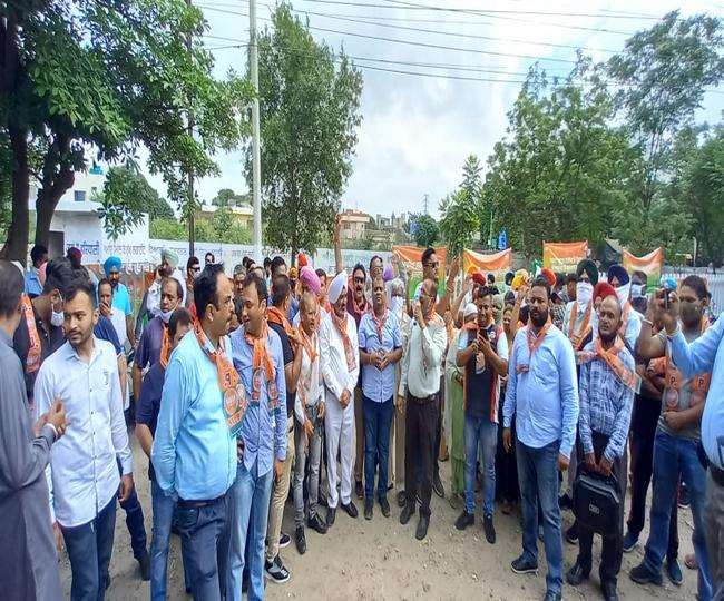 इंप्रूवमेंट ट्रस्ट में फैले भ्रष्टाचार के खिलाफ भाजपा ने खोला मोर्चा