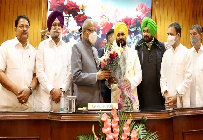 पंजाब के नए सीएम बने चरणजीत :