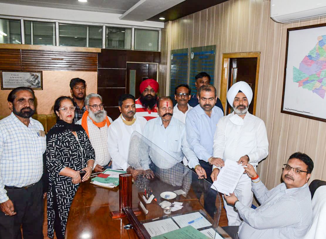 लुधियाना नगर निगम कुम्भकर्णी  नींद में : ऐडवोकेट बिक्रम सिंह सिद्धू