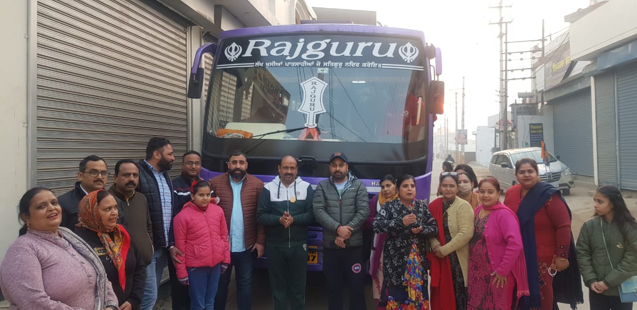 जै माँ चिंतपूर्णी सेवा सोसाइटी की तरफ से टोनी बक्शी की अगुवाई में 28वी मासिक बस यात्रा रवाना : नितिन भंडारी