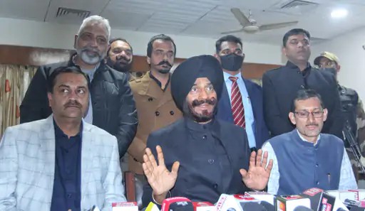 ब्लास्ट के चौथे दिन बाद लुधियाना पहुंचे बिट्टा :