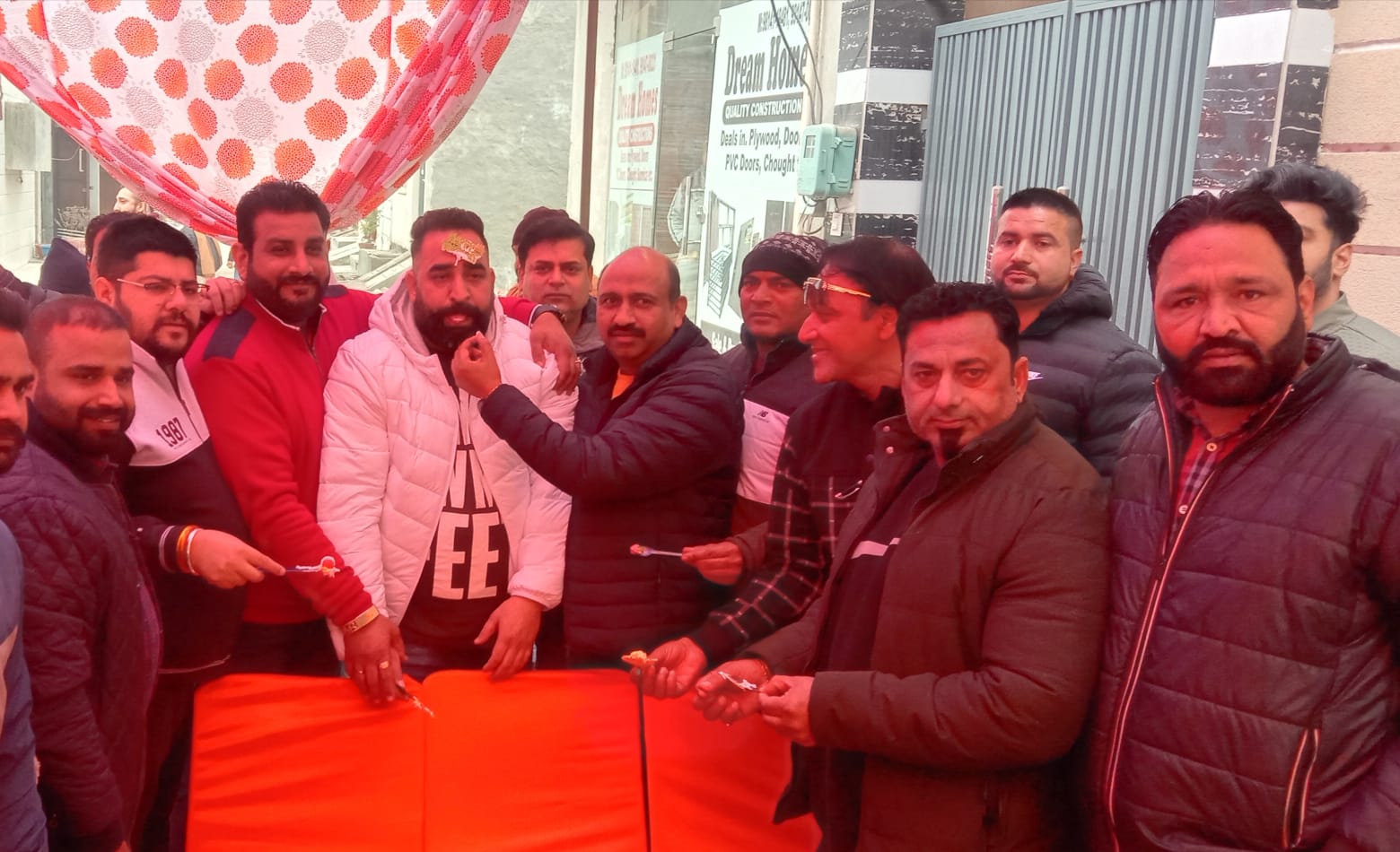 गुरुपूर्णिमा पर विशाल लंगर लगा मनाया प्रधान हर्ष बाहरी का जन्मदिन : टोनी बक्शी