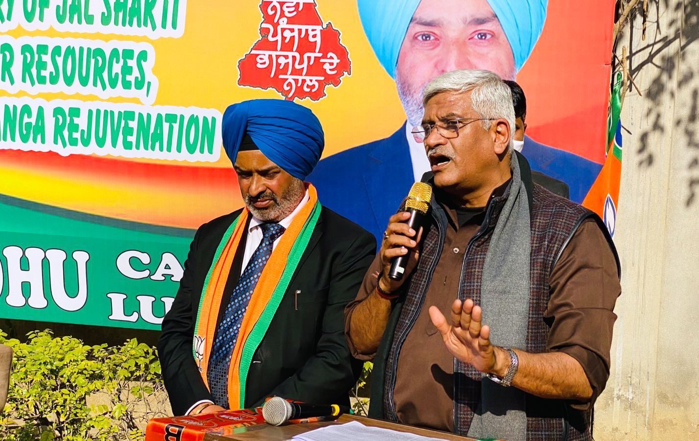 गजेन्द्र शेखावत की जनसभाओं में लोगों ने एडवोकेट बिक्रम सिद्धू को विजयी बनाने का लिया संकल्प