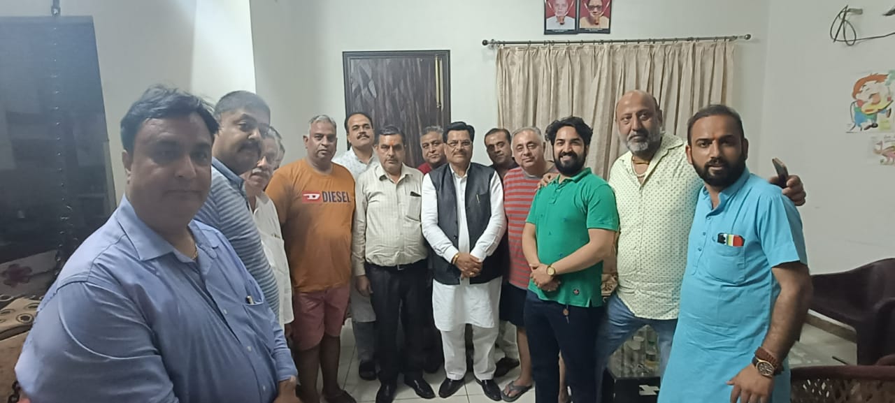 विधायक मदन लाल बग्गा ने वार्ड नंबर 93 में सुनी आम जनता की समस्याएं