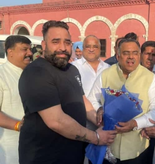 बीजेपी ऑल इंडिया जनरल सेक्रेटरी तरुण चुघ के लुधियाना पहुंचने पर स्वागत