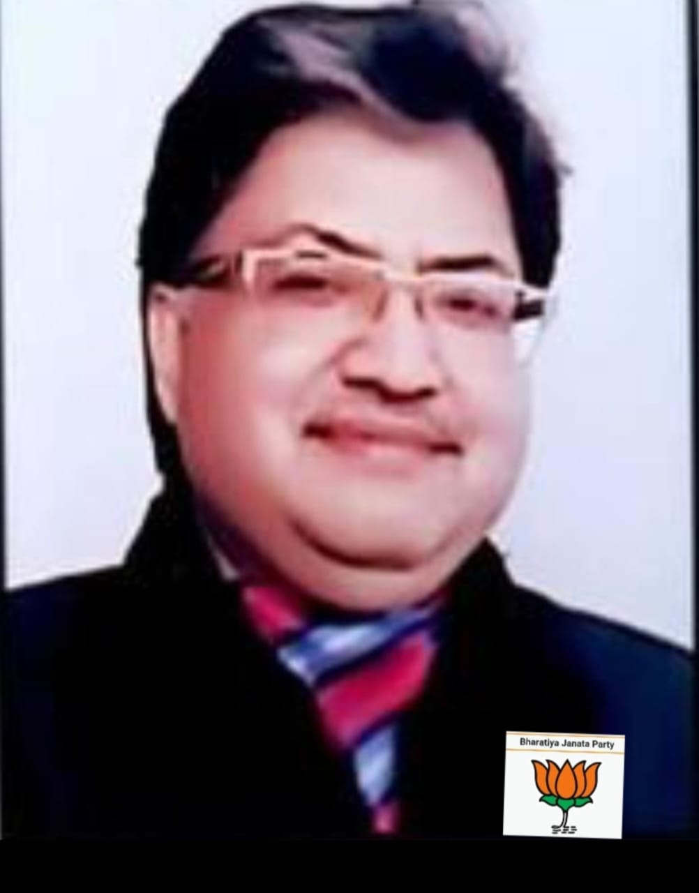 सरकारी जमीनों पर लगे बोर्डों को क्यो अनदेखा कर रही सरकार