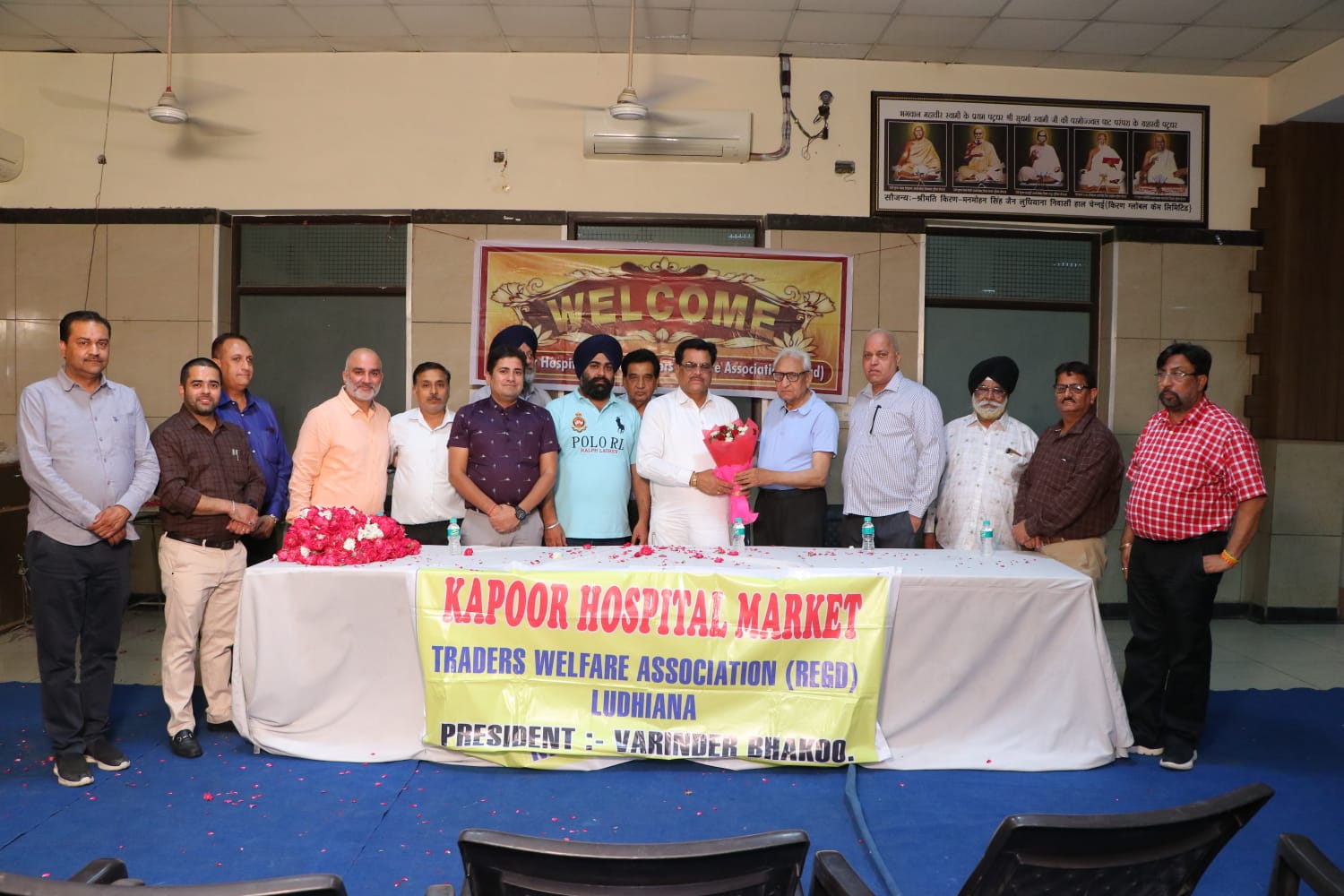 कपूर मार्किट एसोसिएशन ने विधायक बग्गा को किया सन्मानित  : वरिंदर भकू