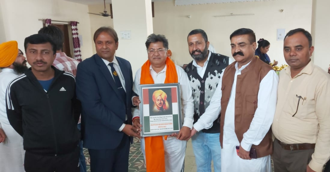 रक्त दान कर मानव जीवन को बचाया जा सकता है : हरकेश मित्तल