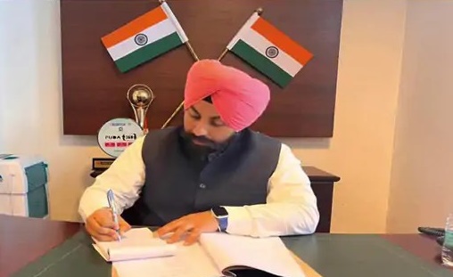 पंजाब शिक्षा मंत्री का प्राइवेट स्कूलों पर एक्शन :