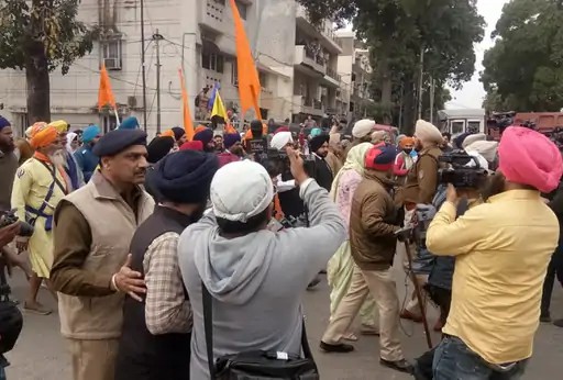 चंडीगढ़ बॉर्डर पर फिर स्तिथि तनावपूर्ण :