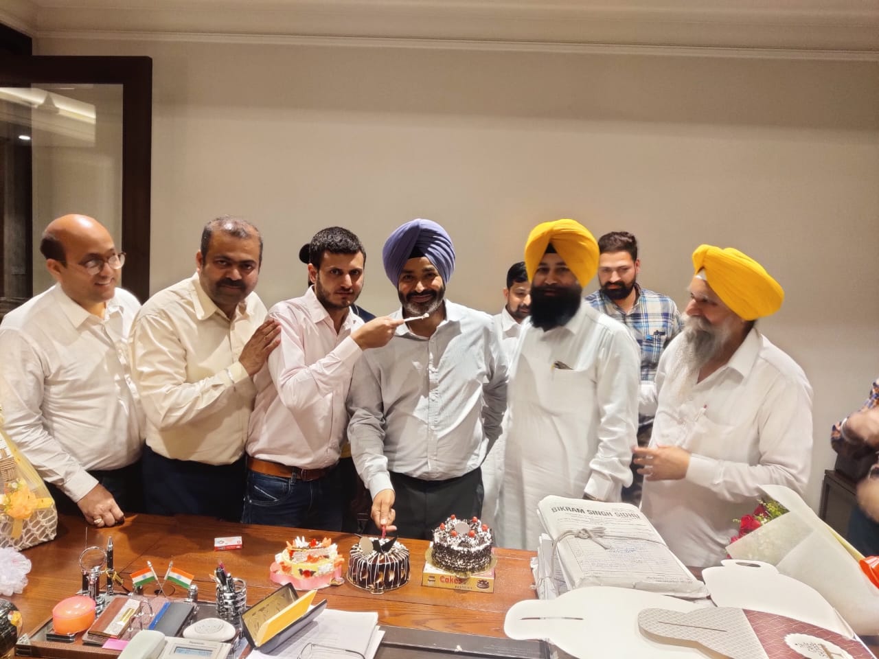 एडवोकेट बिक्रम सिद्धू को जन्मदिन पर मिल रही शुभकामनाय