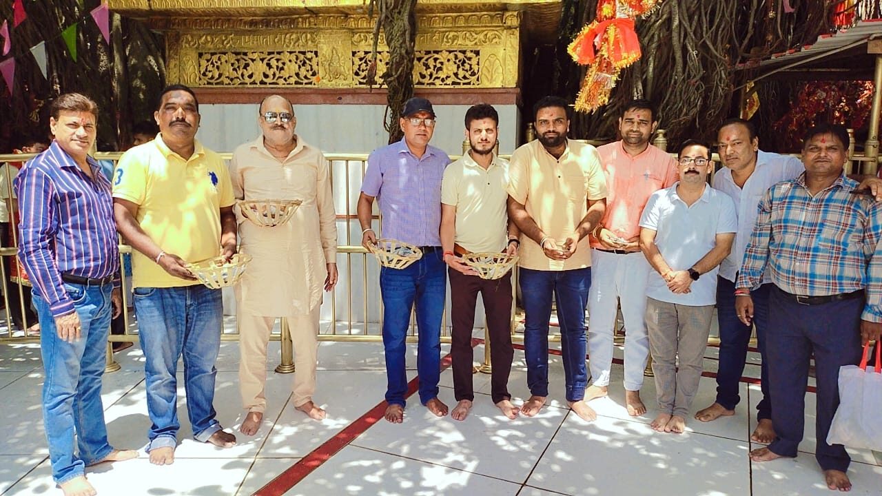 भाजपा ऋषि नगर मंडल ने माँ छिन्मस्तिका का आशीर्वाद प्राप्त किया : जतिन शर्मा